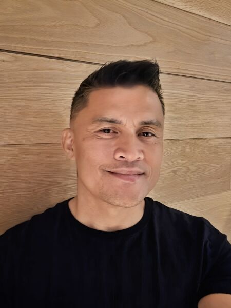 Hotmassageguy