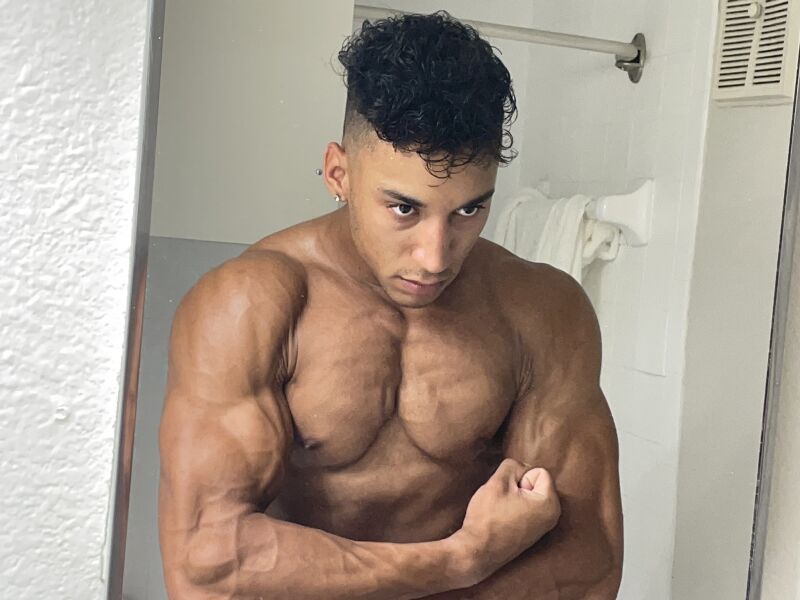 Tyronexvea