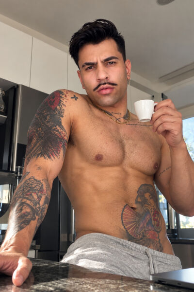 Giovycubantopxl