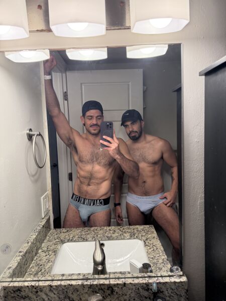 Hotlatincouple