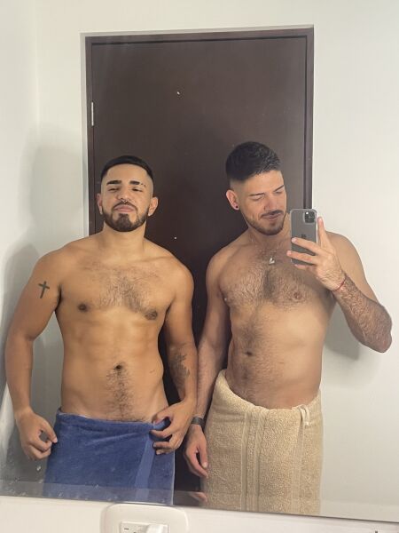 Hotlatincouple