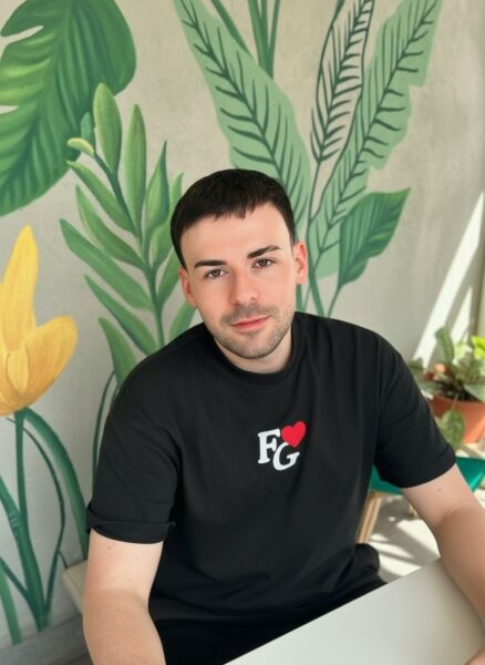 Romanianmasseur