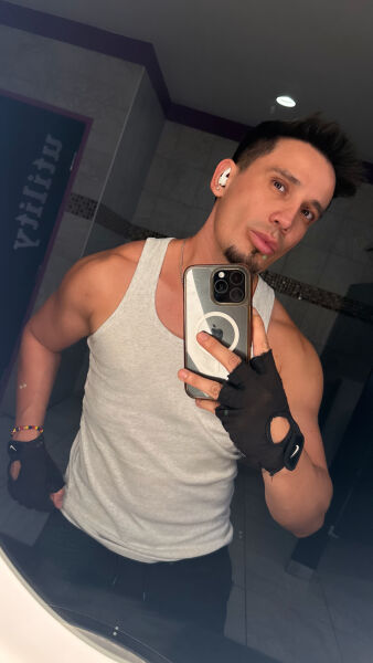 JayColombia