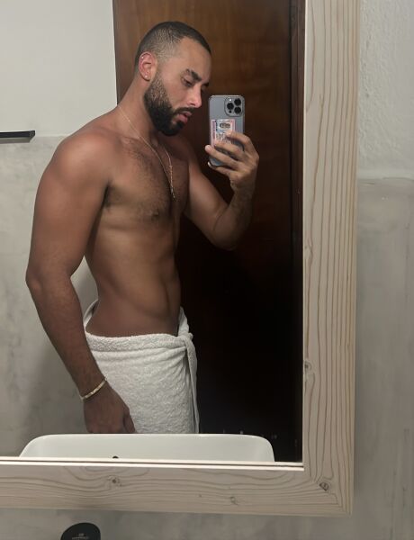 ManuelLATINO