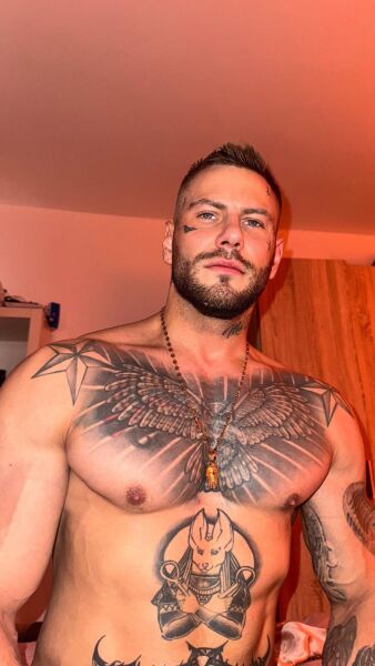 Inkedmuscleboy