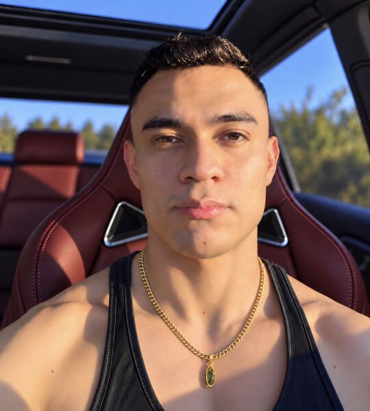LATIN_BOYS