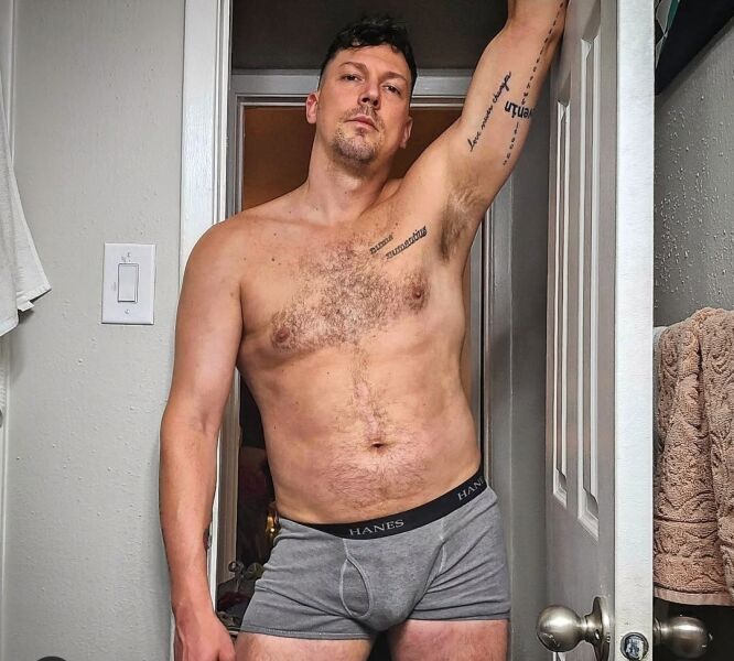 StrongDaddyHands