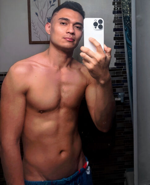 LATIN_BOYS